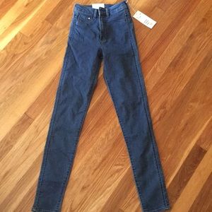 *BRAND NEW* H&M Denim Jeggings